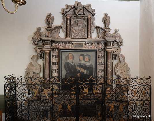 Wenzel Rothkirck Wenzel Rothkirck til Krogsgård f. 1597 d. 1655 Første hustru Kirsten Frederiksdatter Reedtz fik 12 børn. Anden hustru...