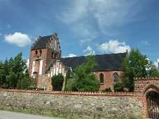 PICT2509 Birkerd kirke 2007