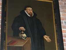 Herman Becker Herman Becker eller Pistorius, sognepr�st til St. Marie og slotspr�st p� Kronborg, d. 1592. Malet 1645. 1590-99. Helsing�r stift.