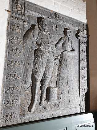 Jacob Bjoern og Anne Krabbe Jacob Bj�rnsen Til Stenalt f. 1561 d. 1596 Hustru Anne Eriksdatter Krabbe f. 1552 d. 1618 �rhus Stift 1590-99