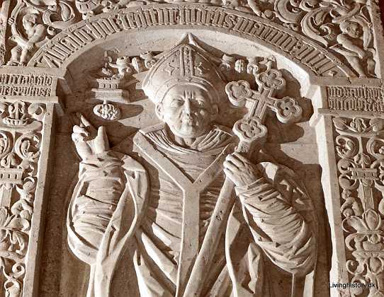 Ærkebiskop Absalon Ærkebiskop Absalon f. 1128, d. 1201 Stenen er lagt i 1536 af Henrik Tornekrands Roskilde stift
